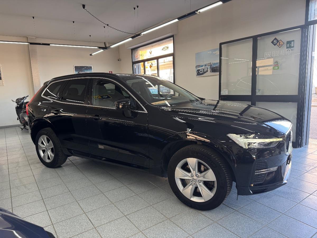 VOLVO XC60 -B4 automatico Core UNICO PROP/ RETROCAMERA/ LED/ SEDILI ELETTRICI