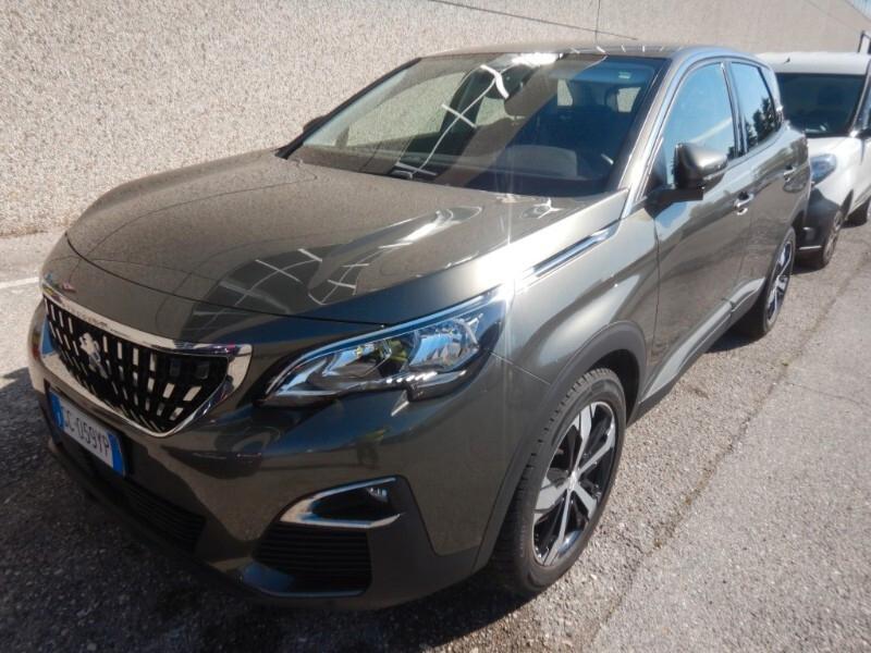 Peugeot 3008 BlueHDi 130 S&S EAT8 Business