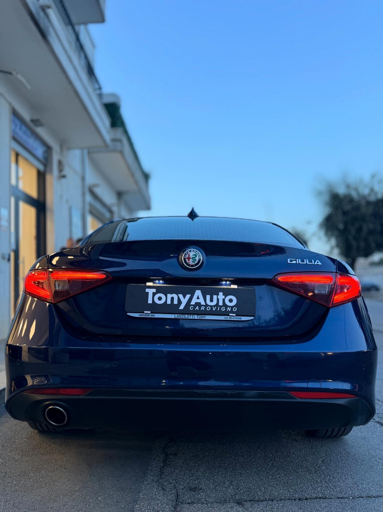 Alfa Romeo Giulia 2.2 Turbodiesel 136 CV AT8 Business NAVI,TELECAMERA,FARI FULL LED,BLUETOOTH,ANDROID AUTO