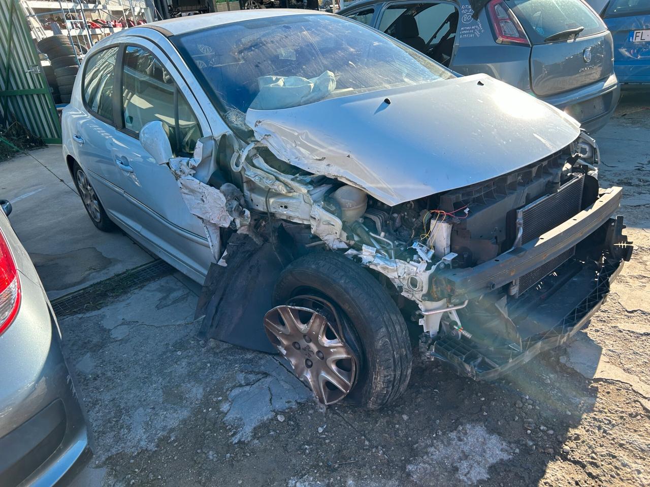 Peugeot 207 1.4 HDi 70CV 5p. Active