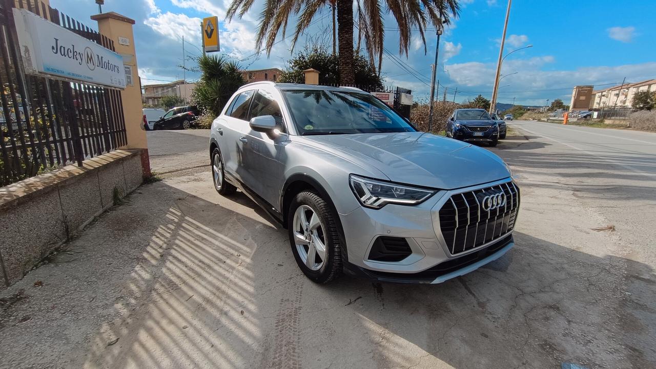 Audi Q3 35 TDI S tronic line edition
