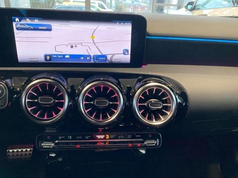 Mercedes-Benz Classe A A 200 d AMG Line Advanced Plus 18" Led Multibeam Camera