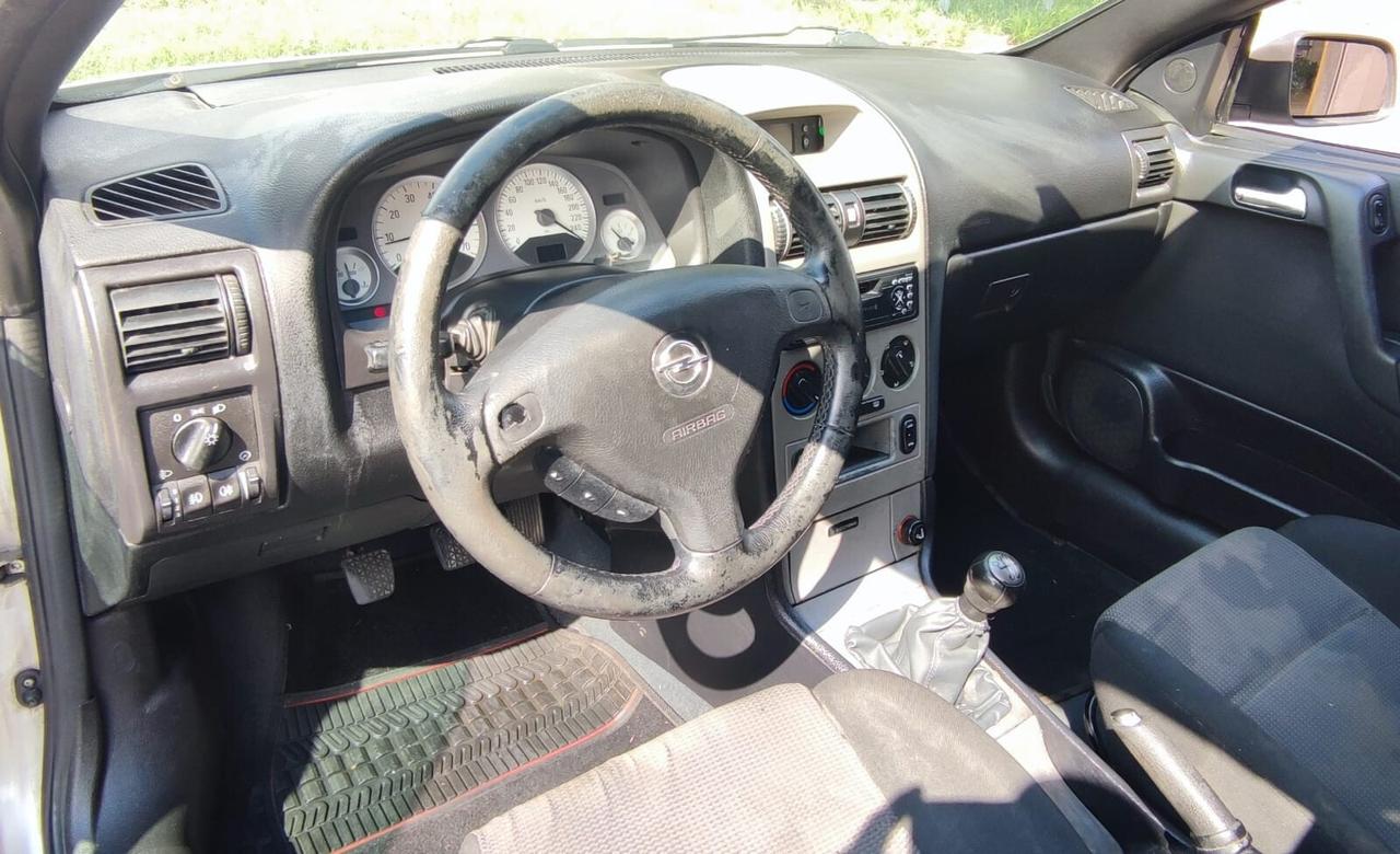 Opel Astra Cabrio 1.6i 16V cat