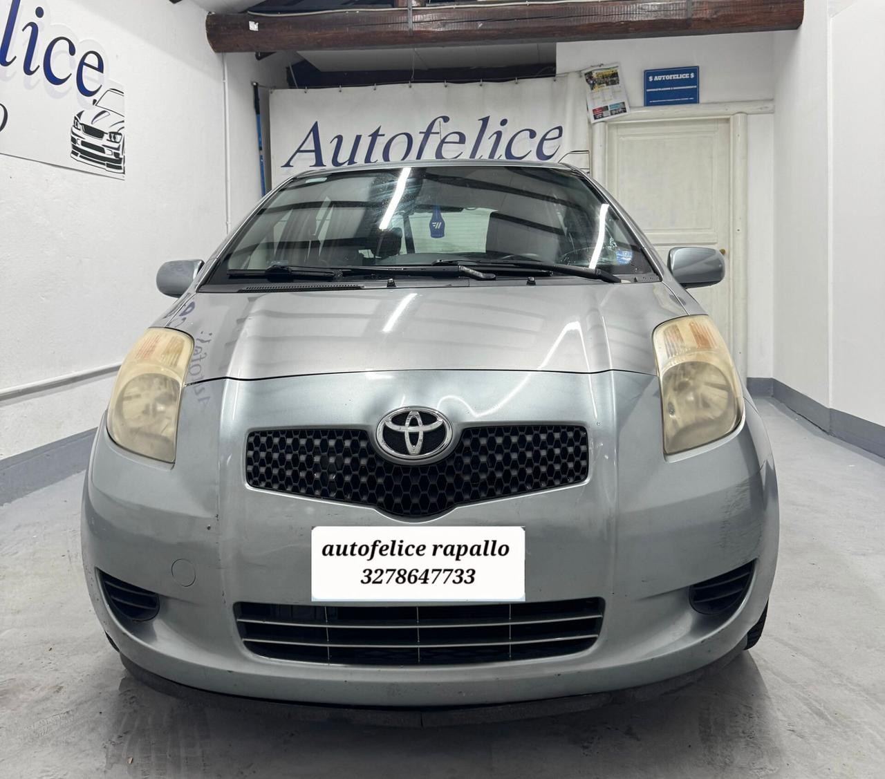 Toyota Yaris 1.0 5 porte Sol