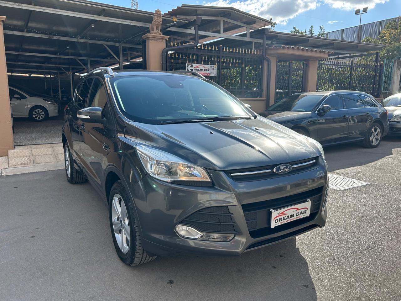 Ford Kuga 2.0 TDCI 120 CV S&S 2WD Titanium