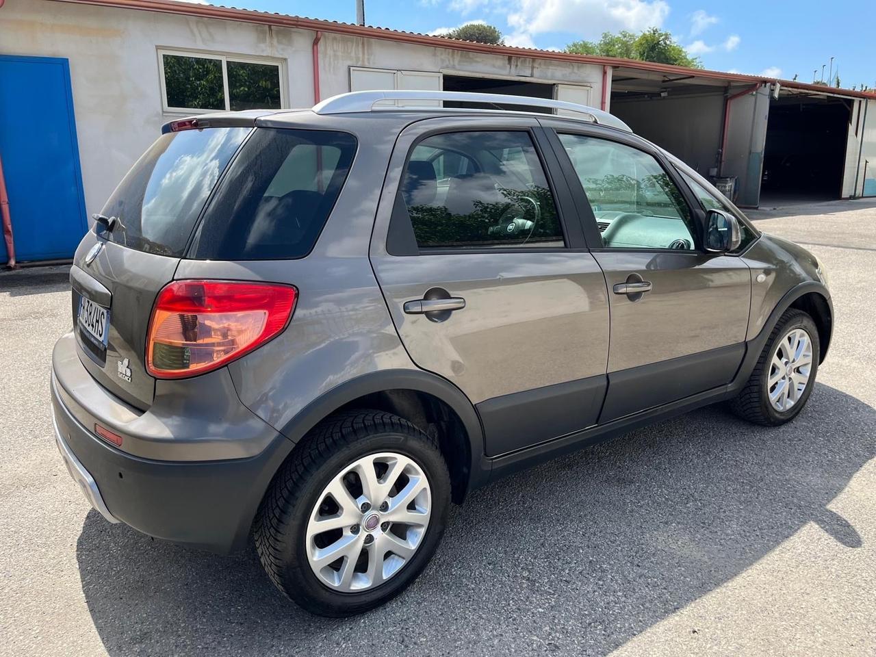 Fiat sedici 2.0 mjt-4x4- full -2011