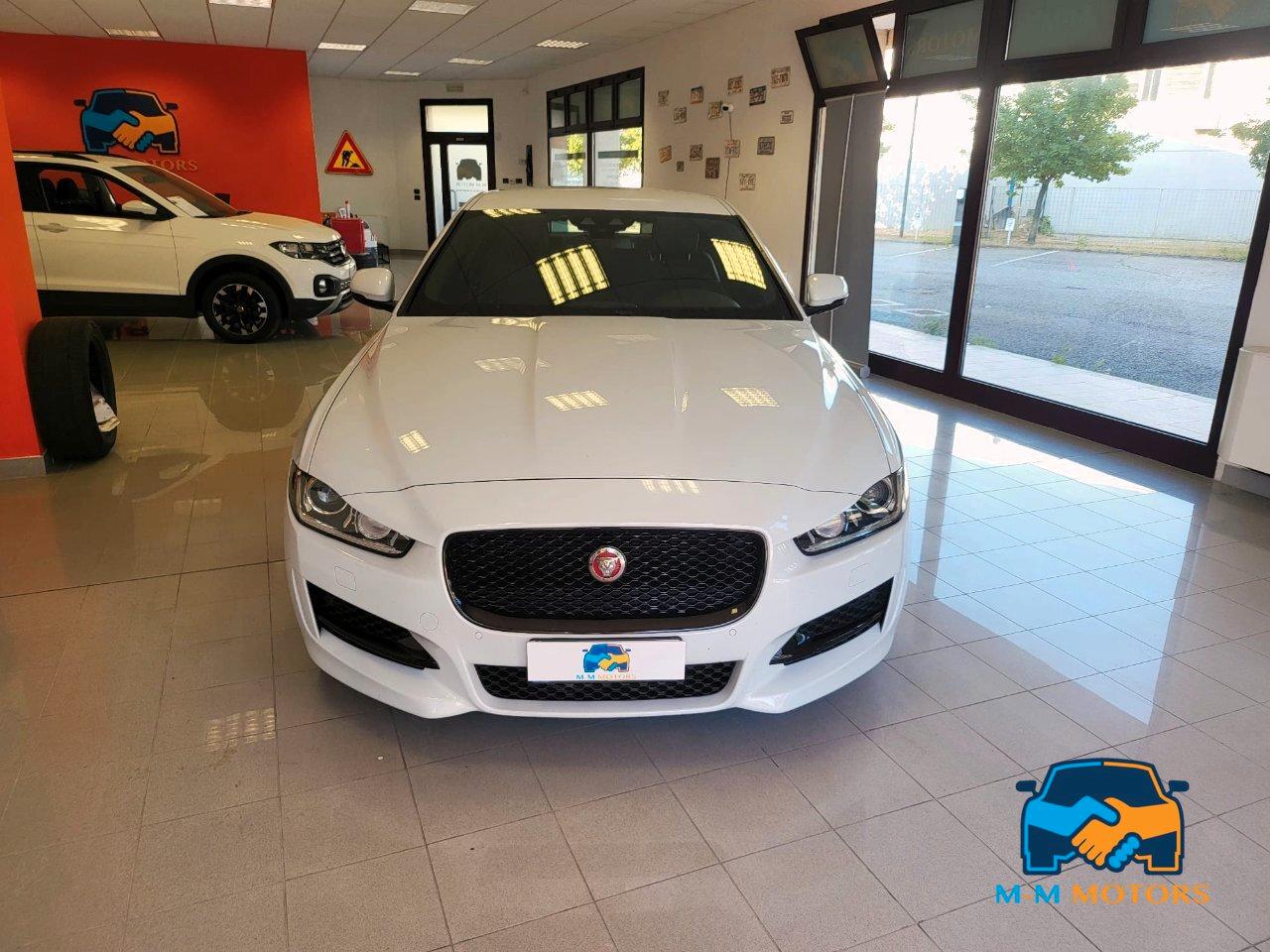 Jaguar XE Berlina XE 2.0d R-Sport 180cv auto
