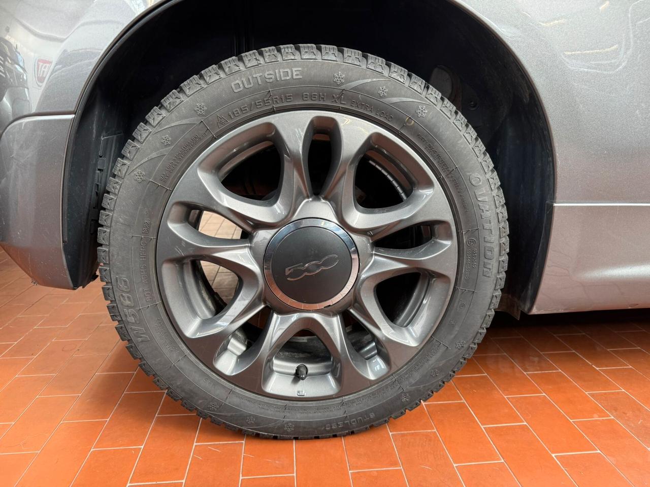 Fiat 500 C 1.0 Hybrid Connect