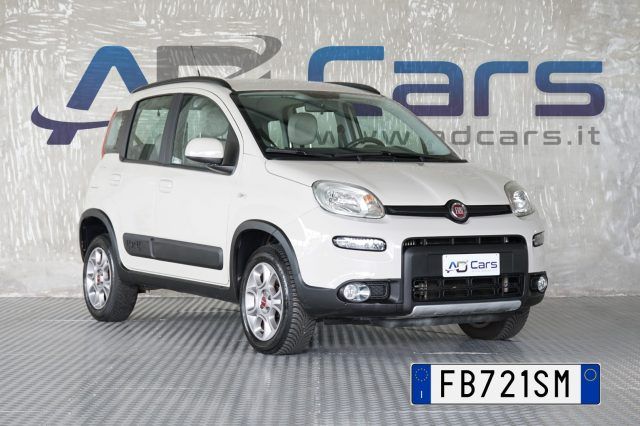 FIAT Panda 1.3 MJT 95 CV S&amp;S 4x4 MOTORE NUOVO DI FABBRICA!