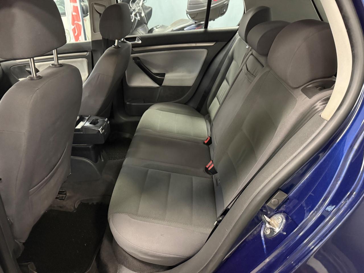 Volkswagen Golf 2.0 16V TDI 5p. Sportline 140CV