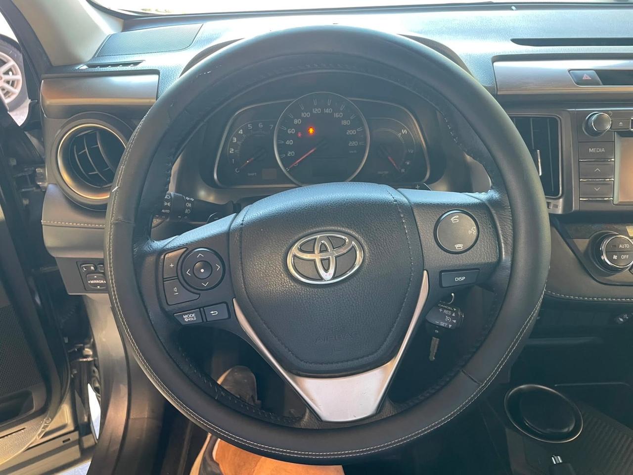 TOYOTA RAV 4 2.2 D 110KW 4WD CAMBIO AUT.