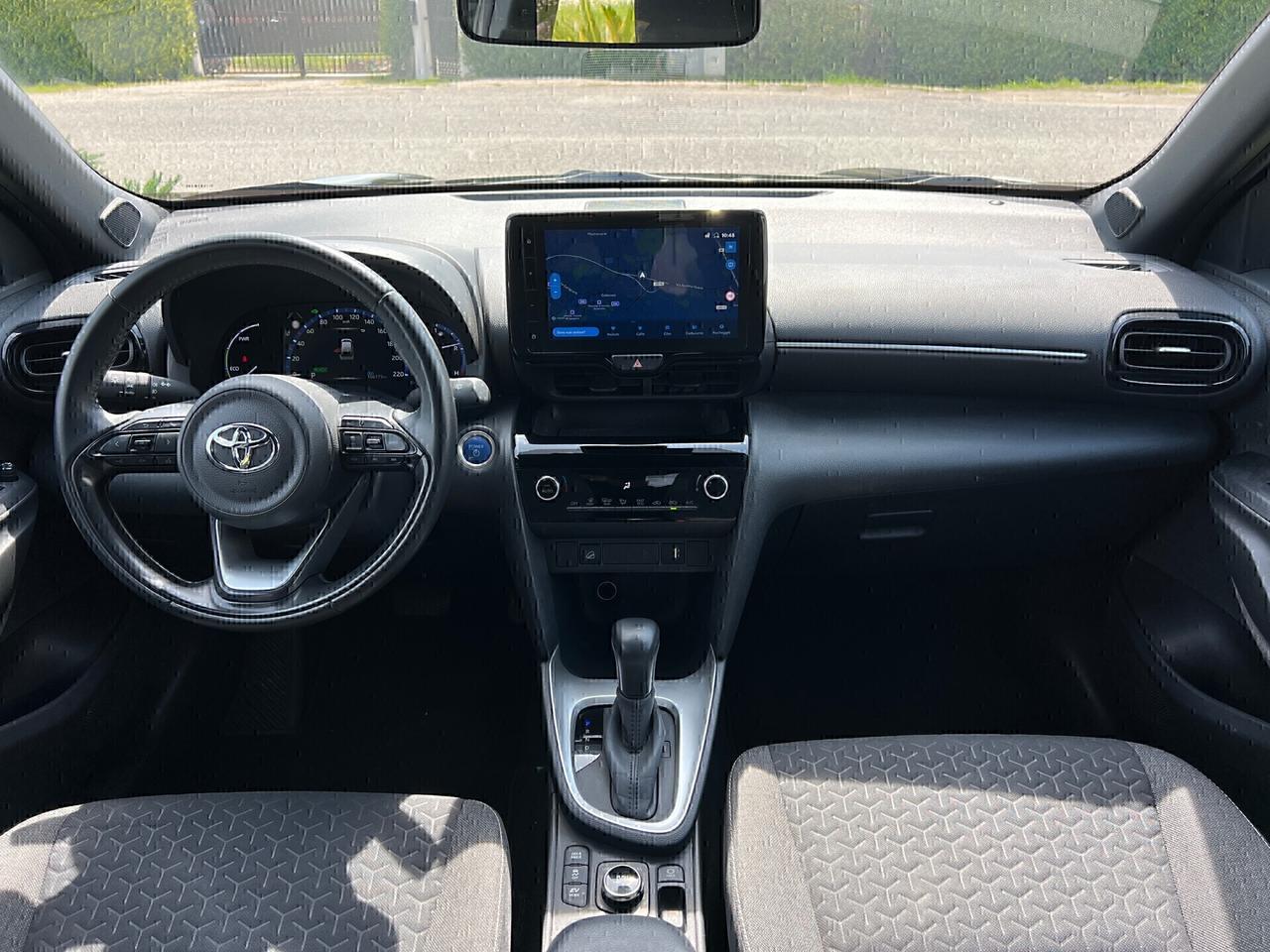 Toyota Yaris Cross 1.5Hybrid E-CVT AWD-2022