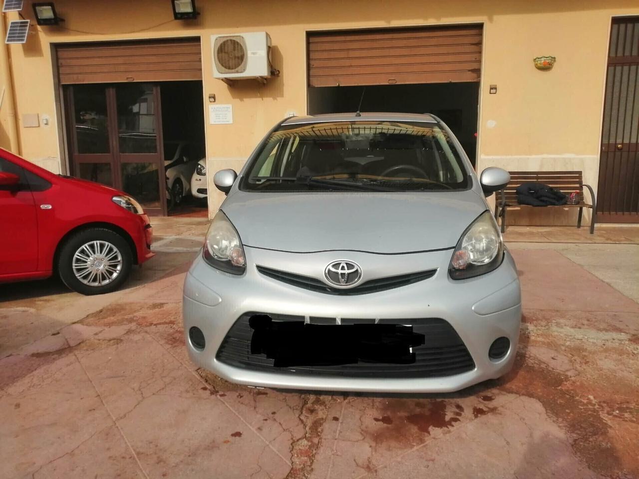 TOYOTA AYGO 1.0 68CV 2015 EURO 5 FULL BENZINA