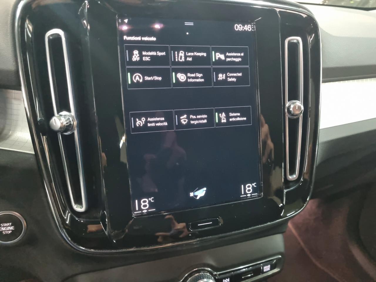 Volvo XC40 T3 Momentum