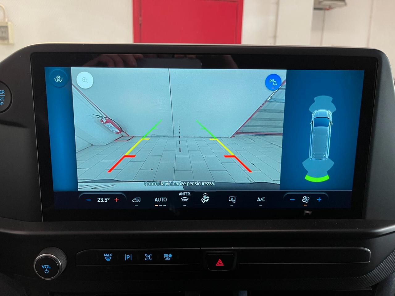 Ford Transit Custom Trend PL L2 H1 2.0d 150cv-LEGGI SOTTO