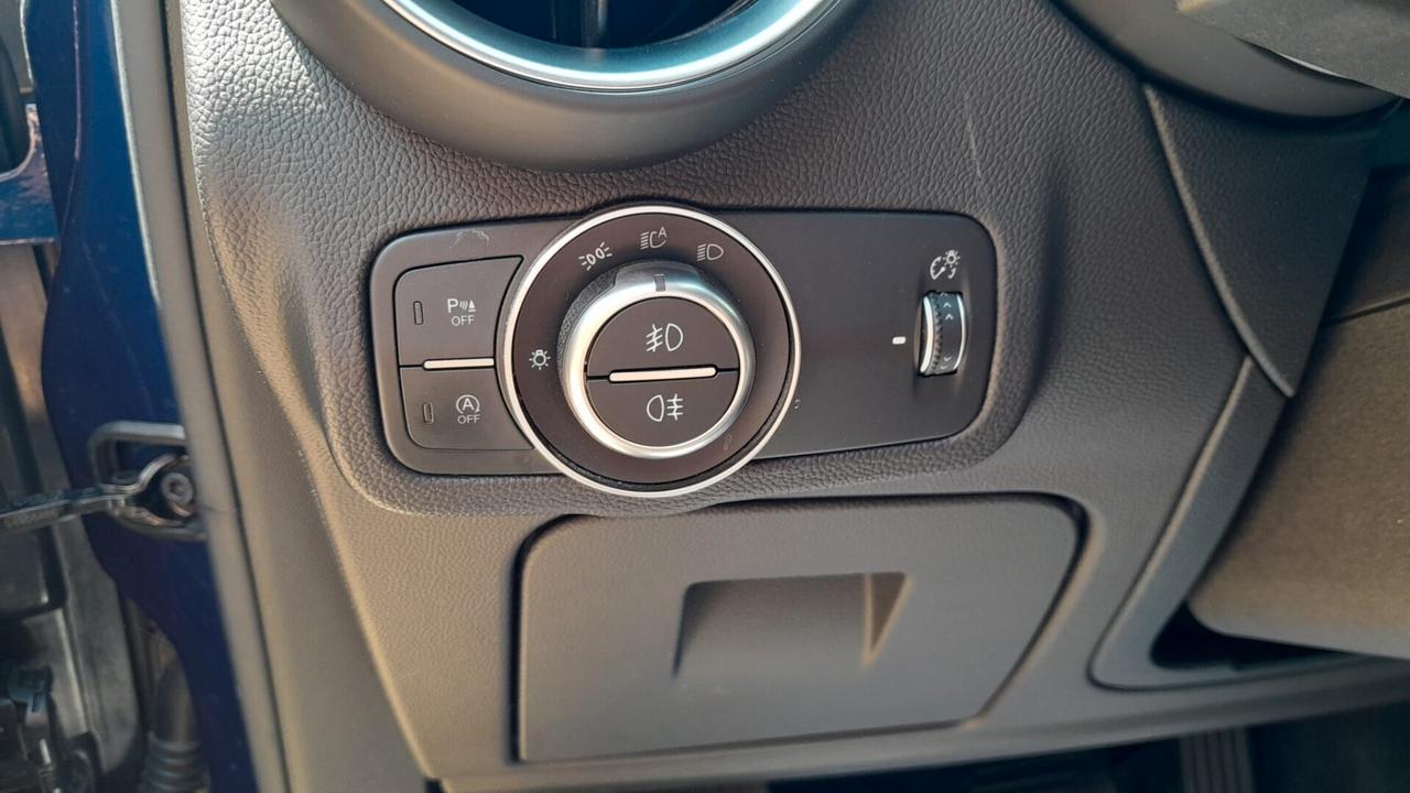 Alfa Romeo Stelvio 2.2 Turbodiesel 190 CV AT8 Q4 Super