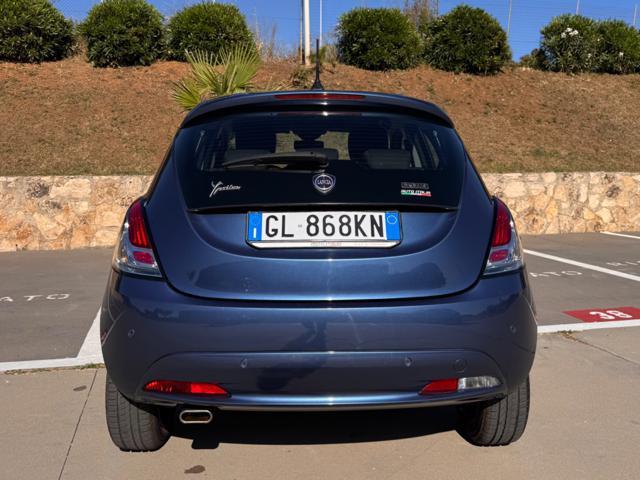LANCIA Ypsilon 1.0 HYBRID GOLD 5 POSTI+NAVI+SENSORI