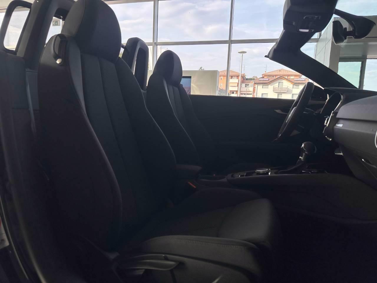 AUDI TT ROADSTER 45 TFSI S-TRONIC QUATTRO