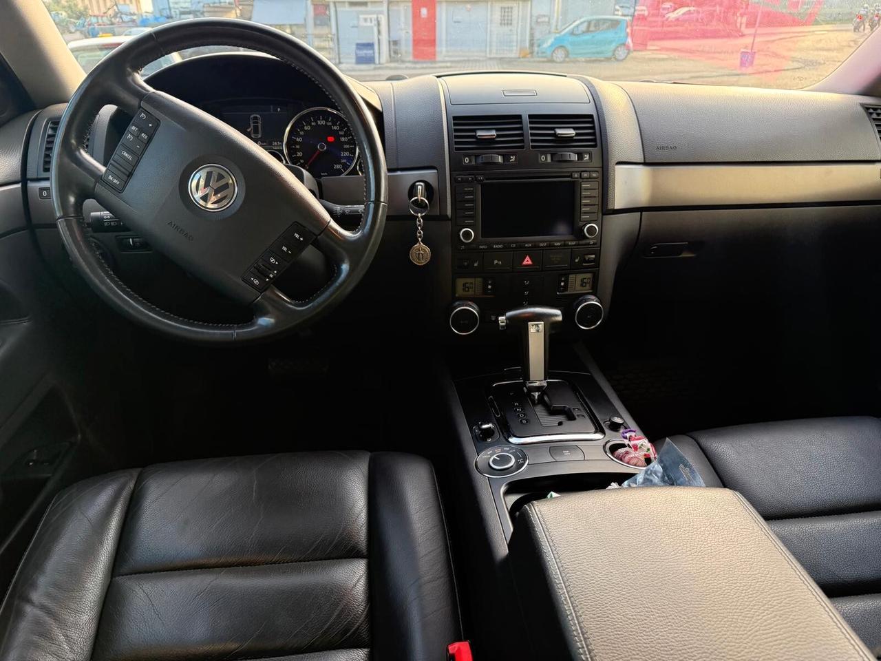Volkswagen Touareg 3.0 V6 TDI DPF 2007