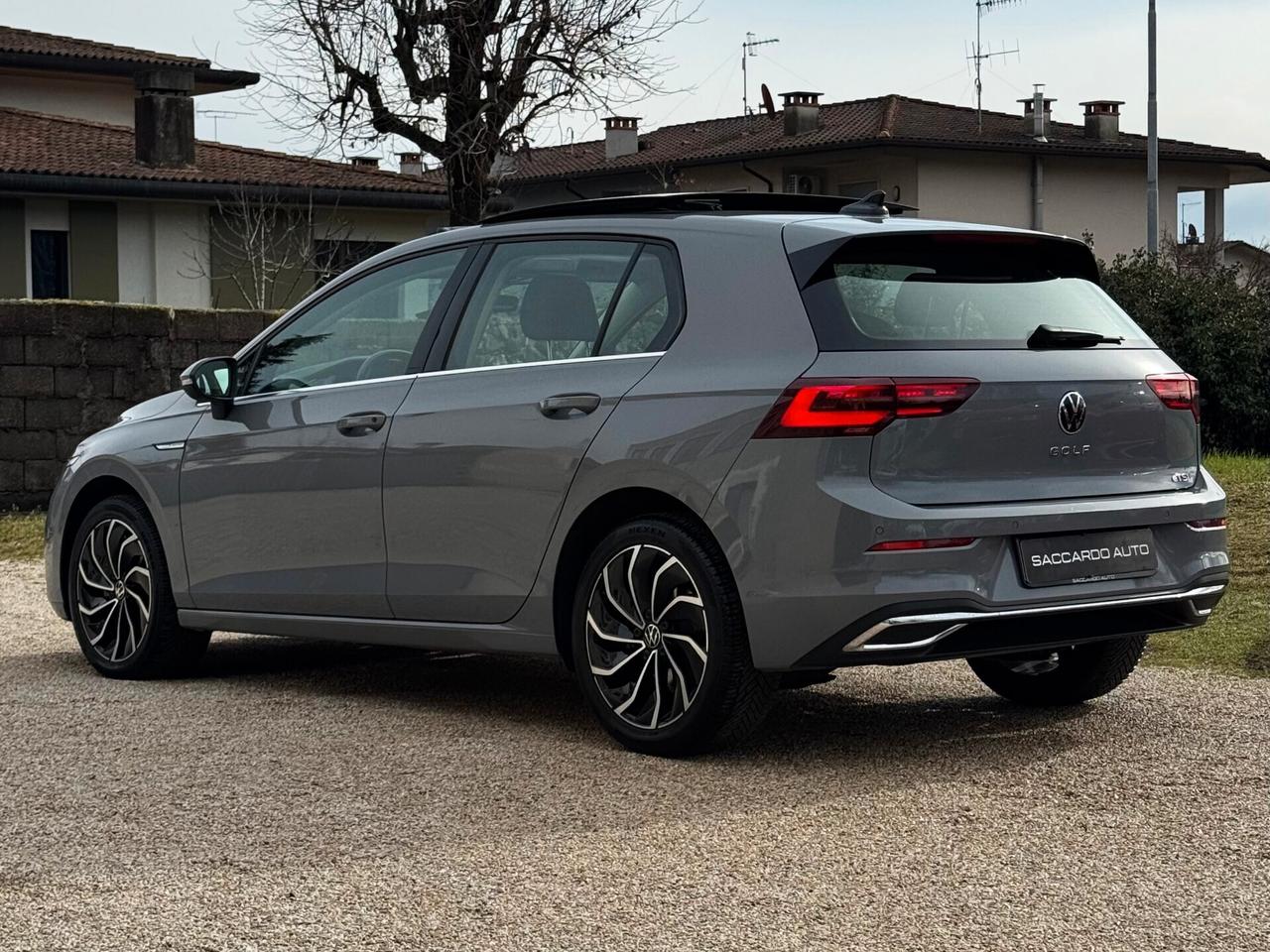 Volkswagen Golf 1.5 eTSI EVO 1st Edition DSG | PREZZO PROMO