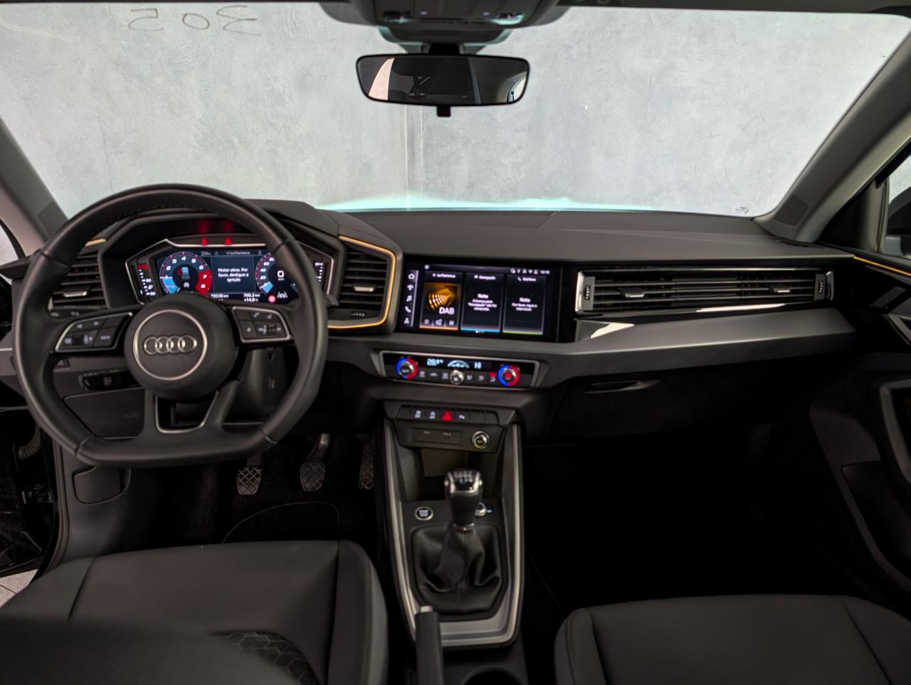 Audi A1 30 TFSI 116cv Adrenalin Black Edition S line