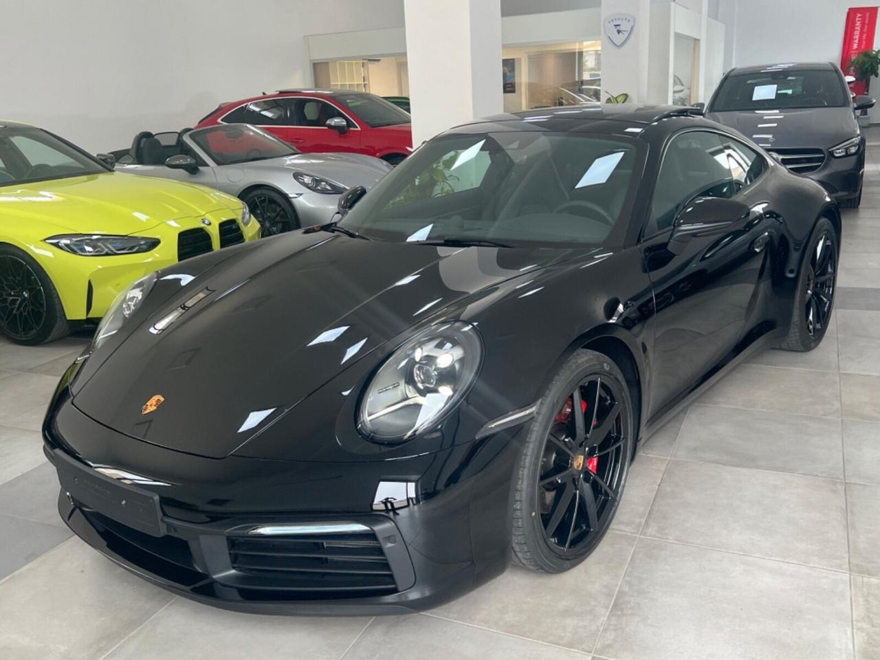 Porsche 992 Carrera 4S possibilità noleggio no scoring