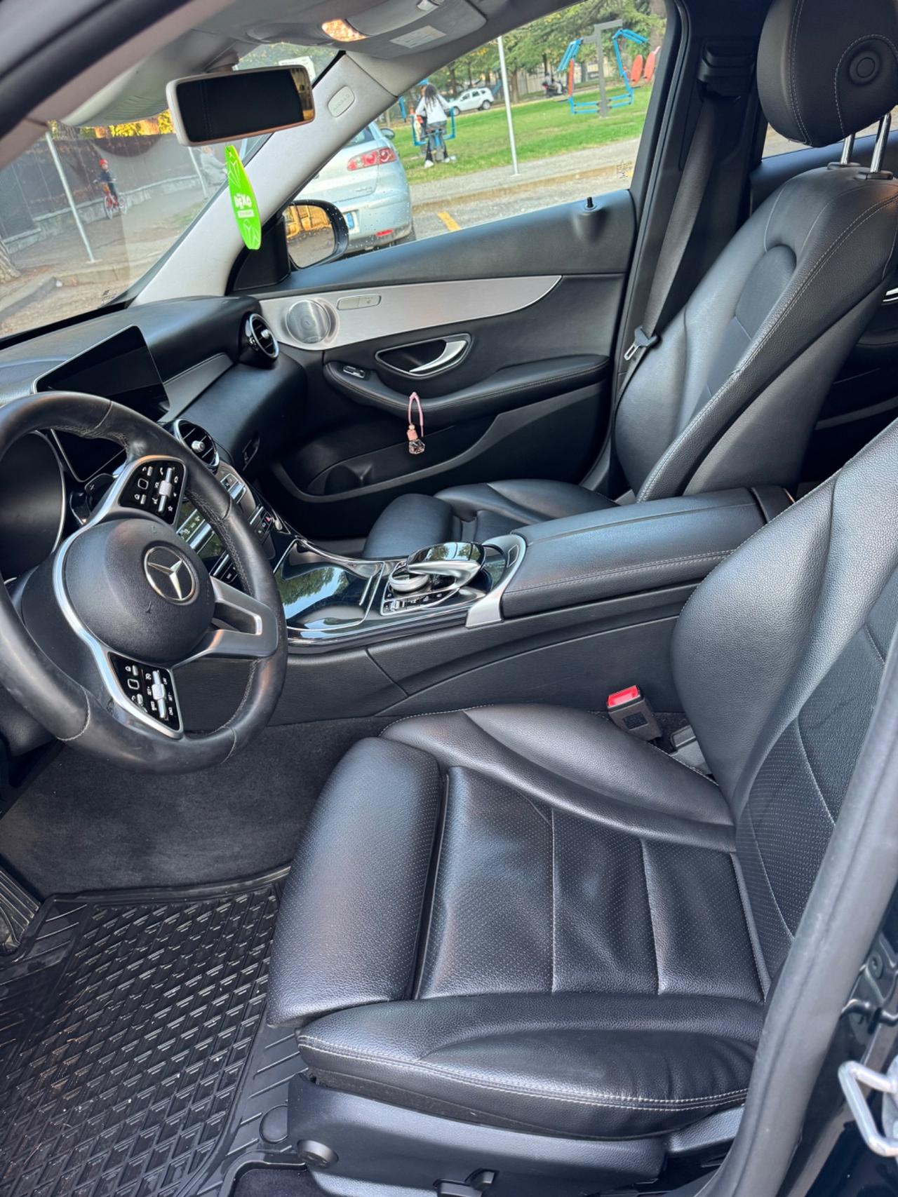 Mercedes-benz C 220 d Auto Coupé Premium