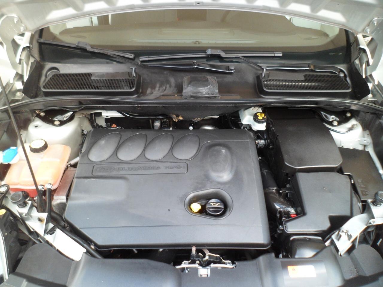 Ford Kuga 2.0 TDCi 136 CV 2WD Titanium 10