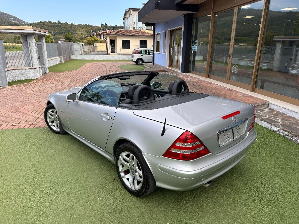 SLK 200 Kompressor Final Edition - UNICO PROPRIETARIO!! - SERVICE MERCEDES- ECCELLENTI CONDIZIONI - TUTTA ORIGINALE - SEDILI RISCALDATI -