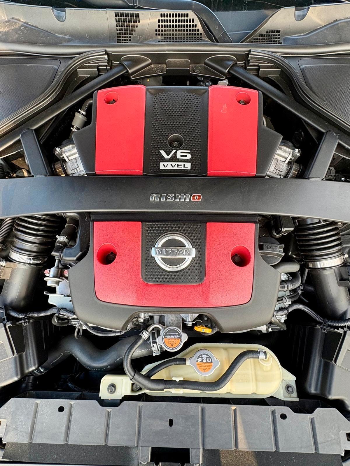 Nissan 370Z Coupé 3.7 V6 Nismo