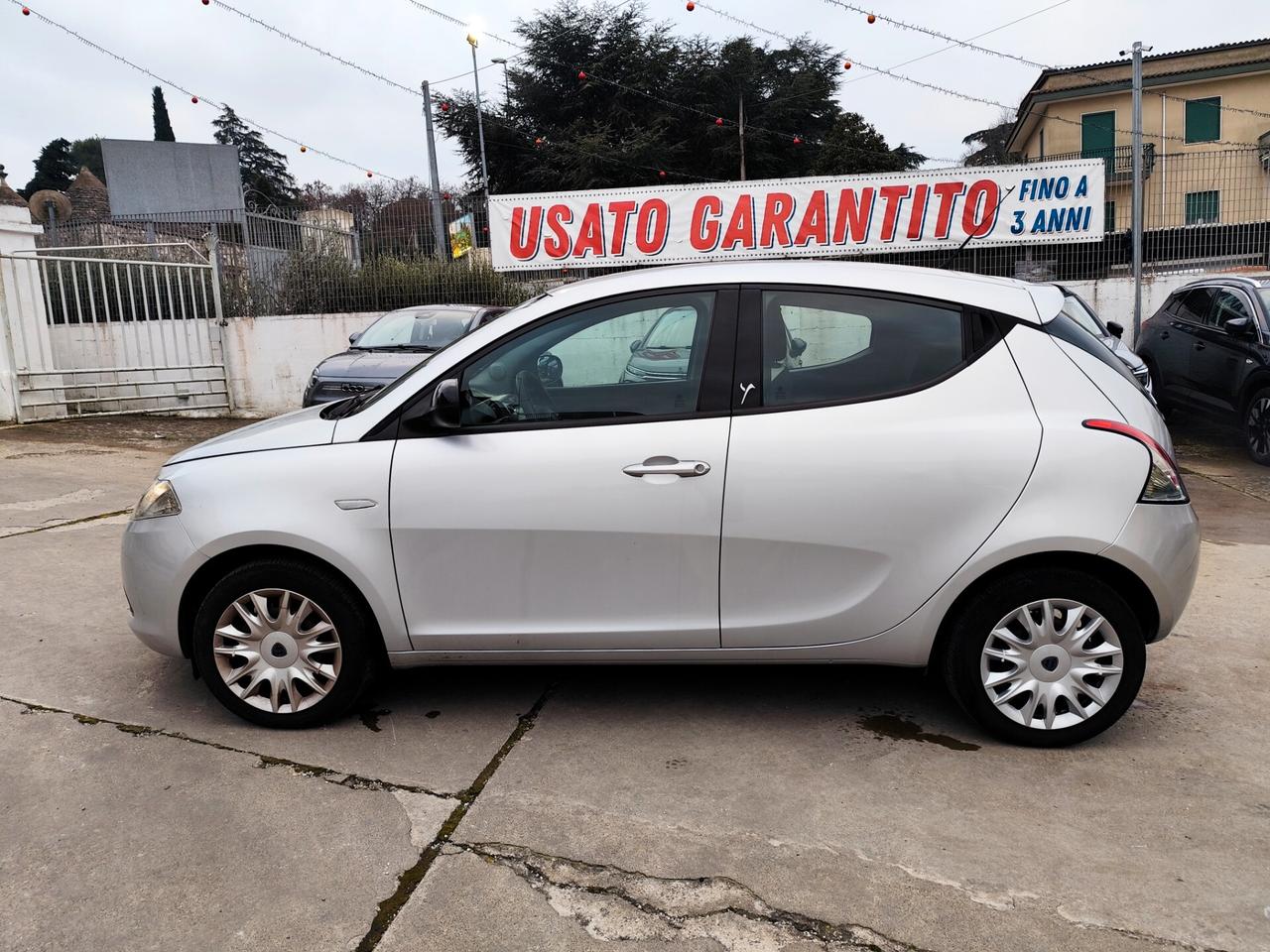 Lancia Ypsilon 1.2 69 CV 5 porte GPL Ecochic Elefantino