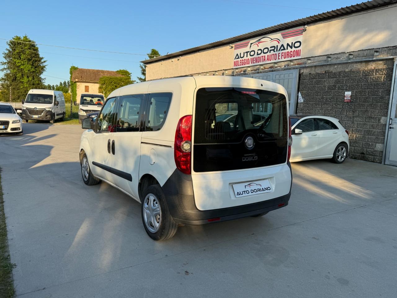 Fiat Doblo 1.6 MJT 16V Emotion