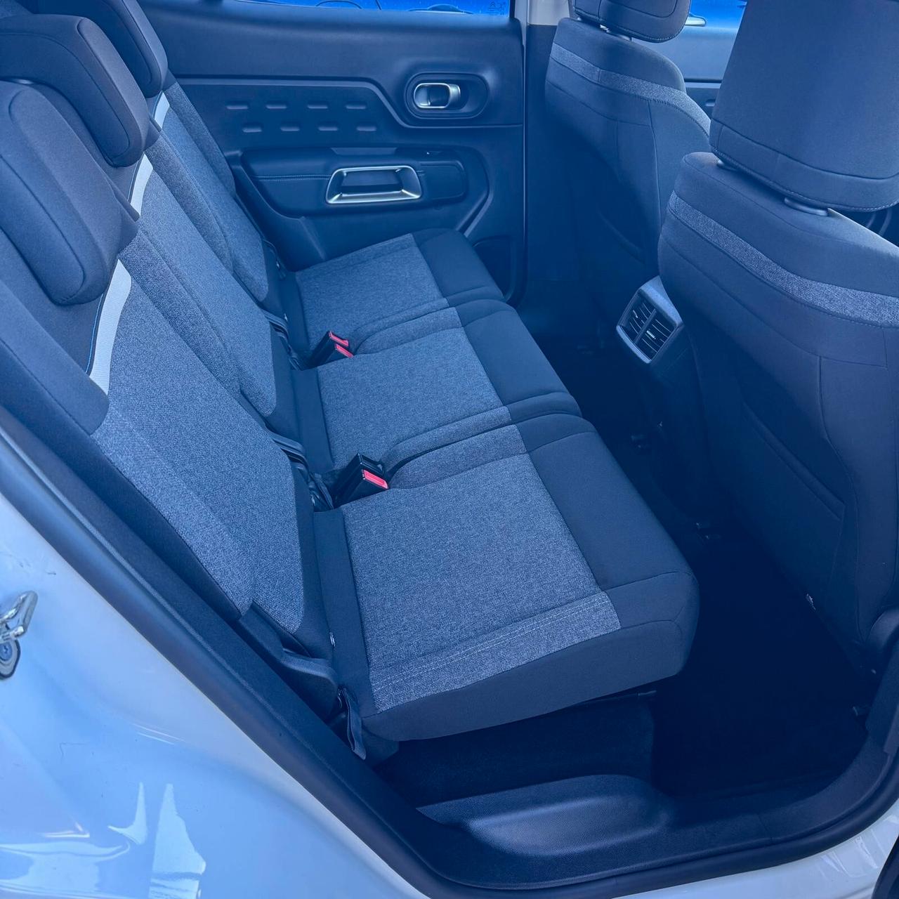 Citroen C5 Aircross 1.5 HDi 130CV EAT8 2024 - 12.000 km - Garanzia