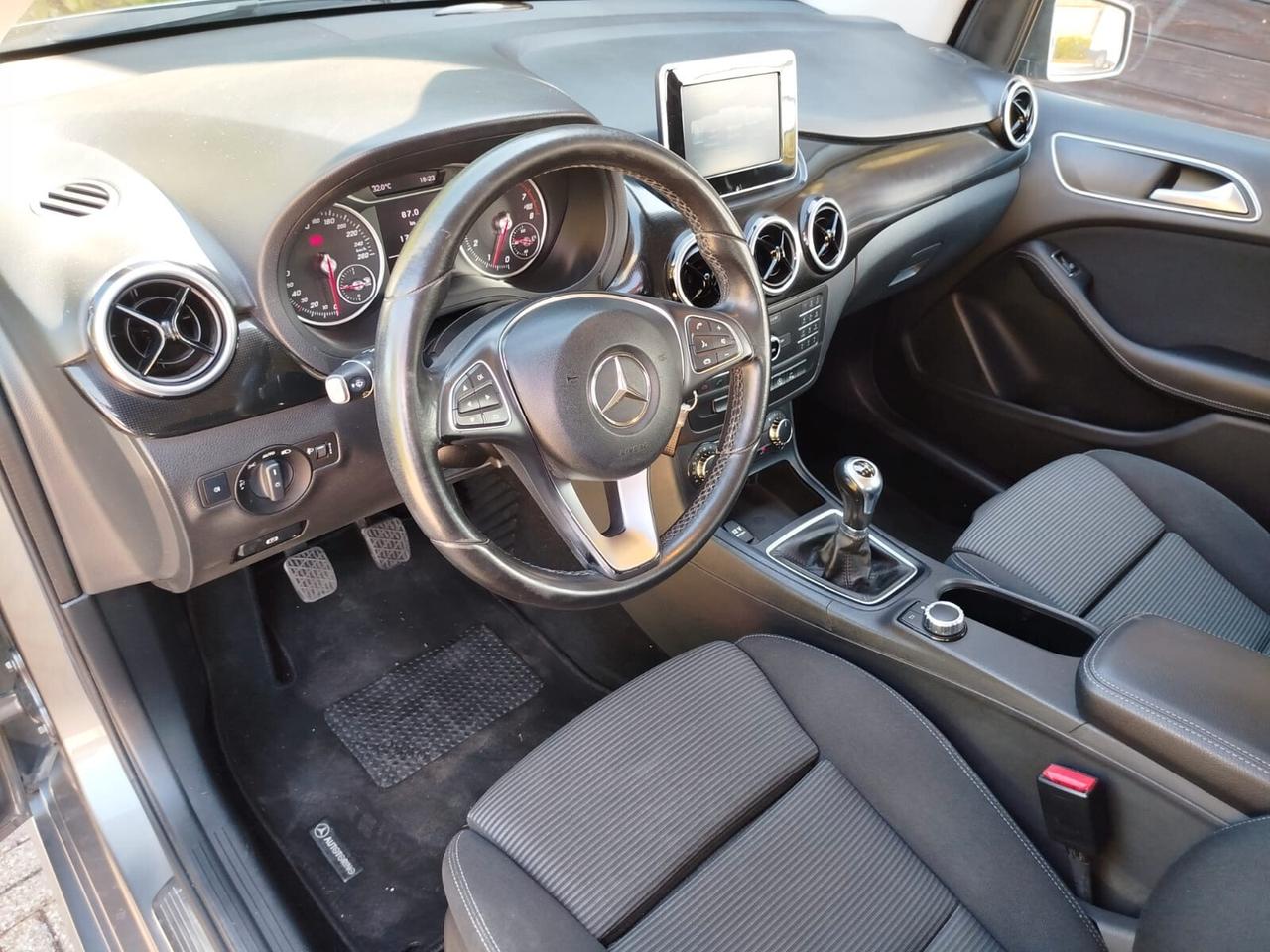 Mercedes-benz B 200 c Sport