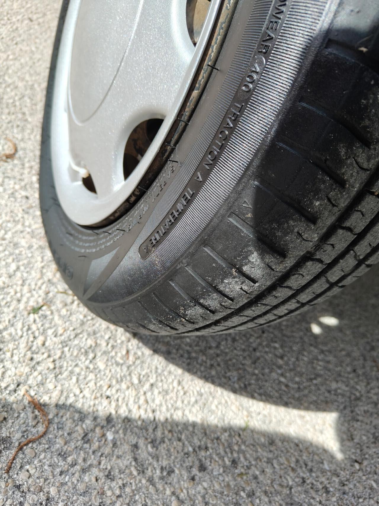 Renault Kangoo 1.5dci gancio traino