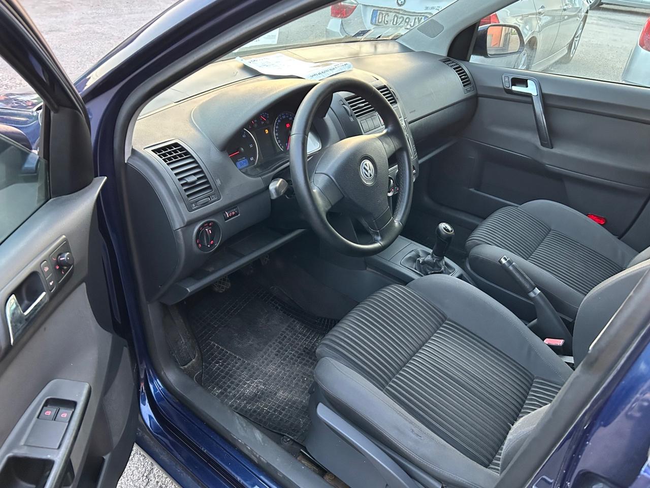Volkswagen Polo 1.9TDI 130CV 5p Sportline NEOPATENTATI