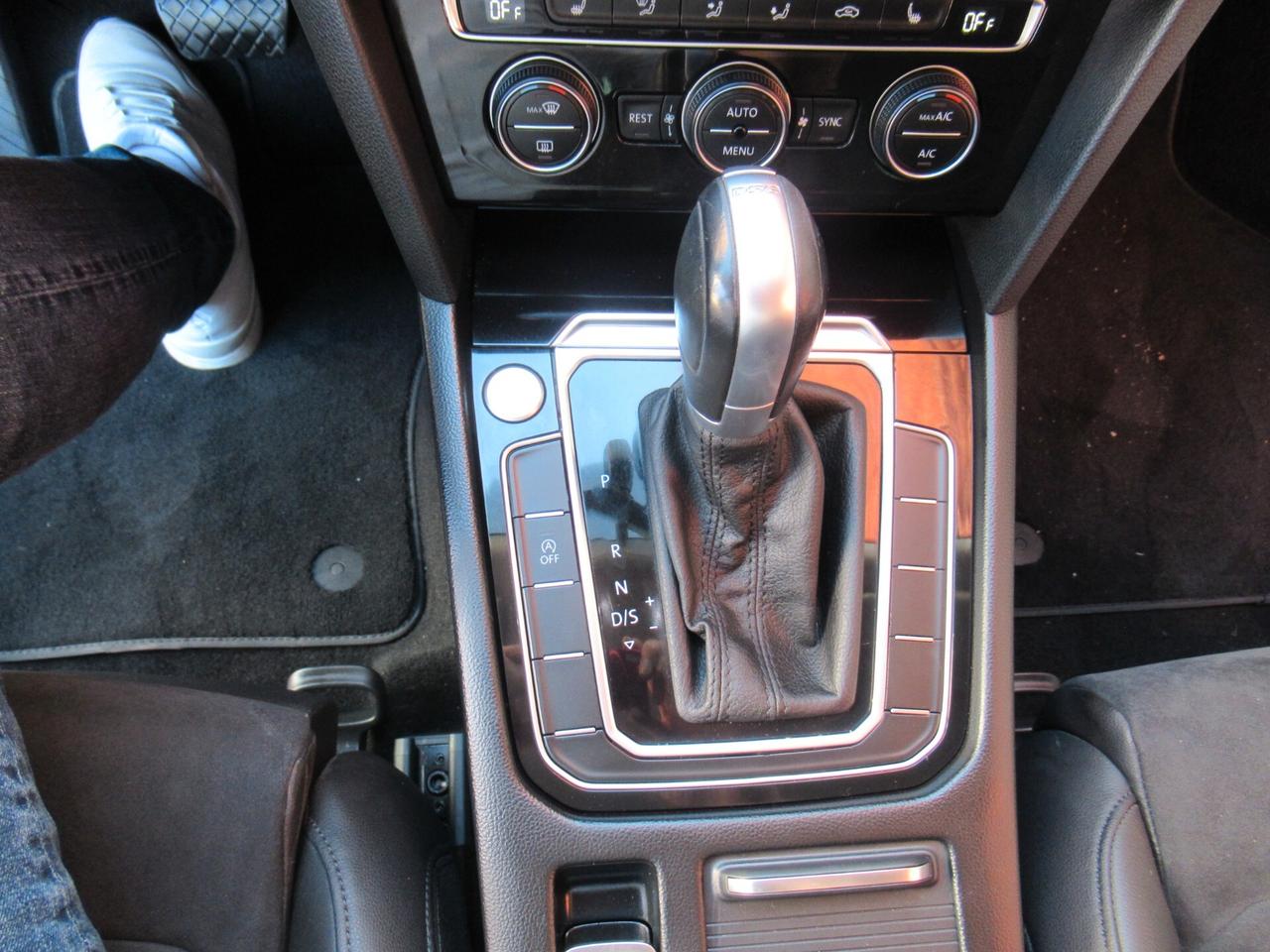 Volkswagen Passat Variant 2.0 TDI DSG Executive BlueMotion Tech.