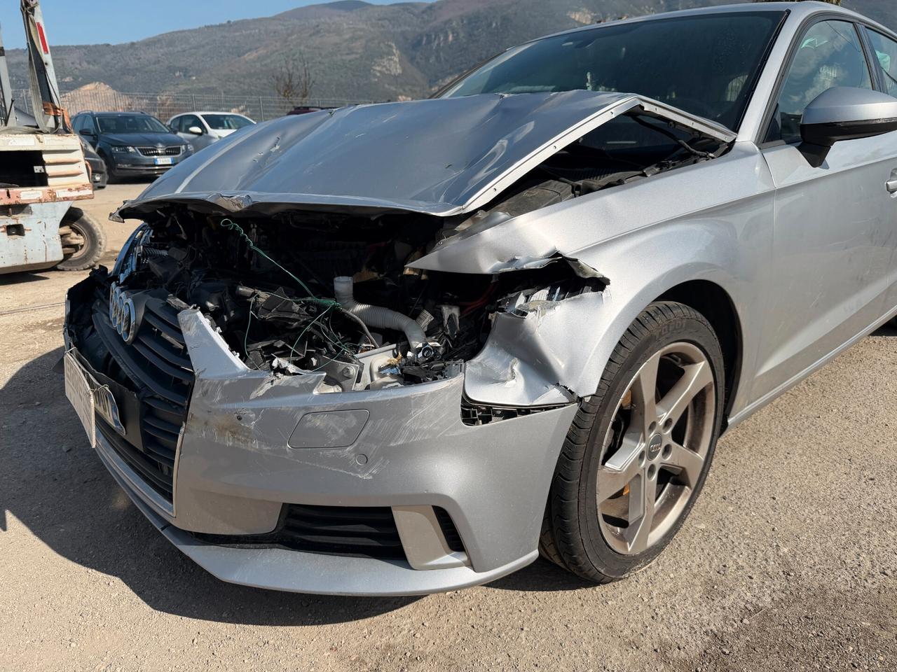 AUDI A3 2017 1.6 DIESEL 116 CV *SINISTRATA