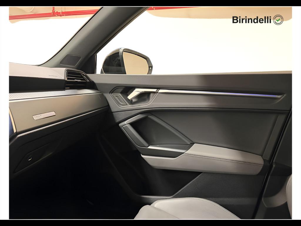 AUDI Q3 2ª serie - Q3 SPB 45 TFSI e S tronic S line edition