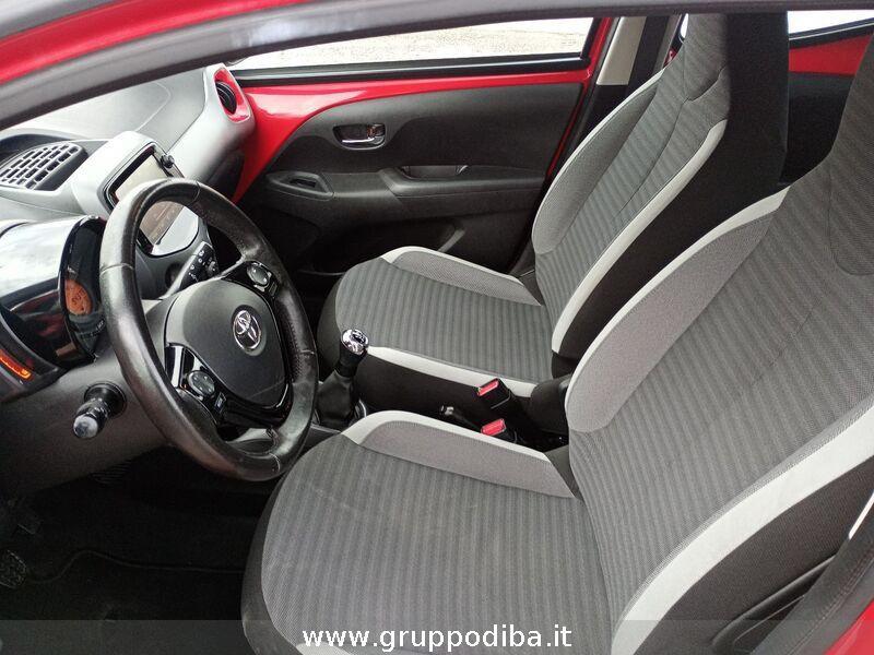 Toyota Aygo II 2018 5p 5p 1.0 x-cool 72cv