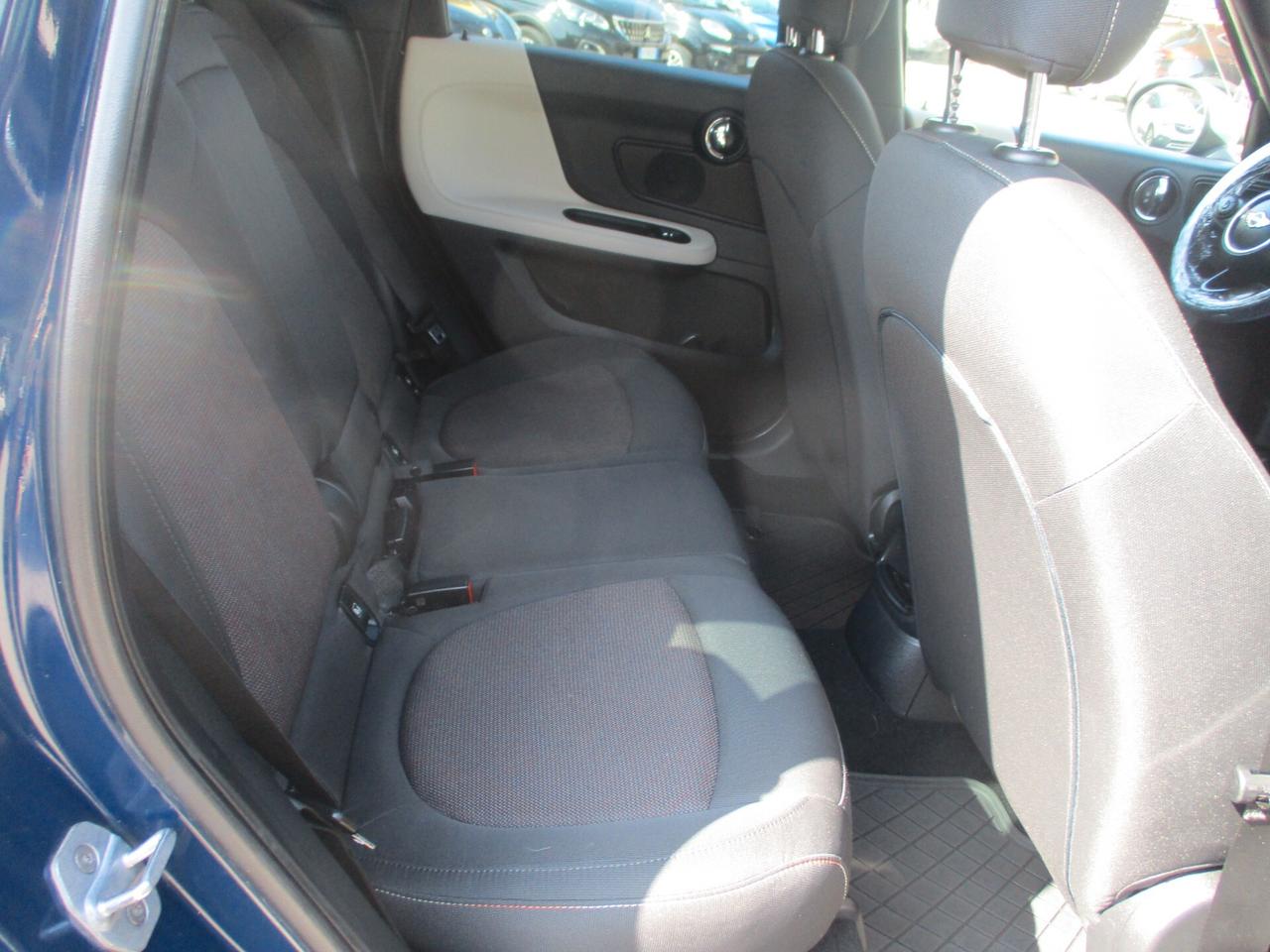 MINI Cooper D Countryman COUNTRYMAN COOPER D 2000 150CV E6 AUTOMATICA/PDC