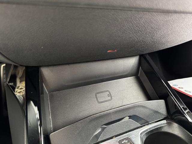 BMW 118 d 150cv M-Sport (Auto/Navi/Retro/LED)