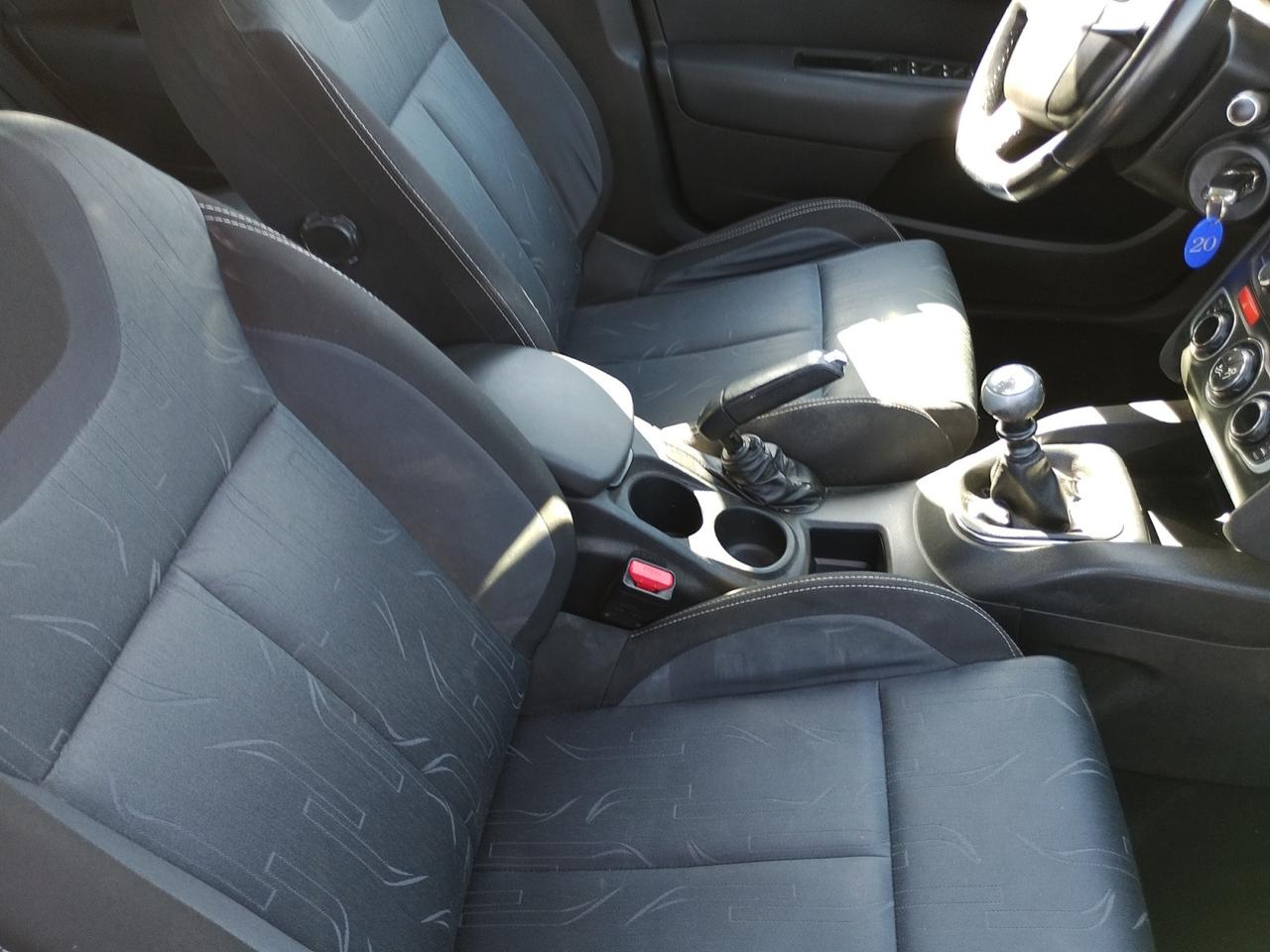 Citroen C4 Berlina C4 1.6 e-hdi airdream Attraction 115cv