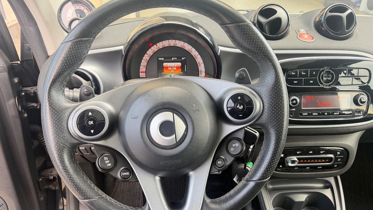 Smart ForTwo 70 1.0 twinamic Superpassion