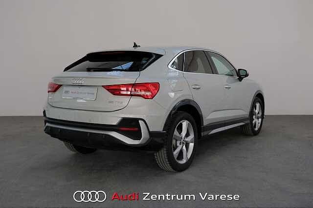 Audi Q3 Sportback 35 TFSI 150CV MHEV Stronic Sline