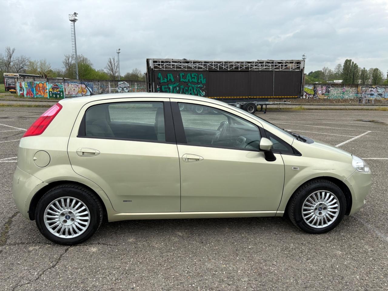Fiat Grande Punto Grande Punto 1.3 MJT 75 CV 5 porte Active