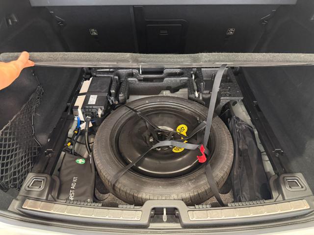 VOLVO XC60 B4 (d) AWD Geartronic Business Plus *Telecamera*