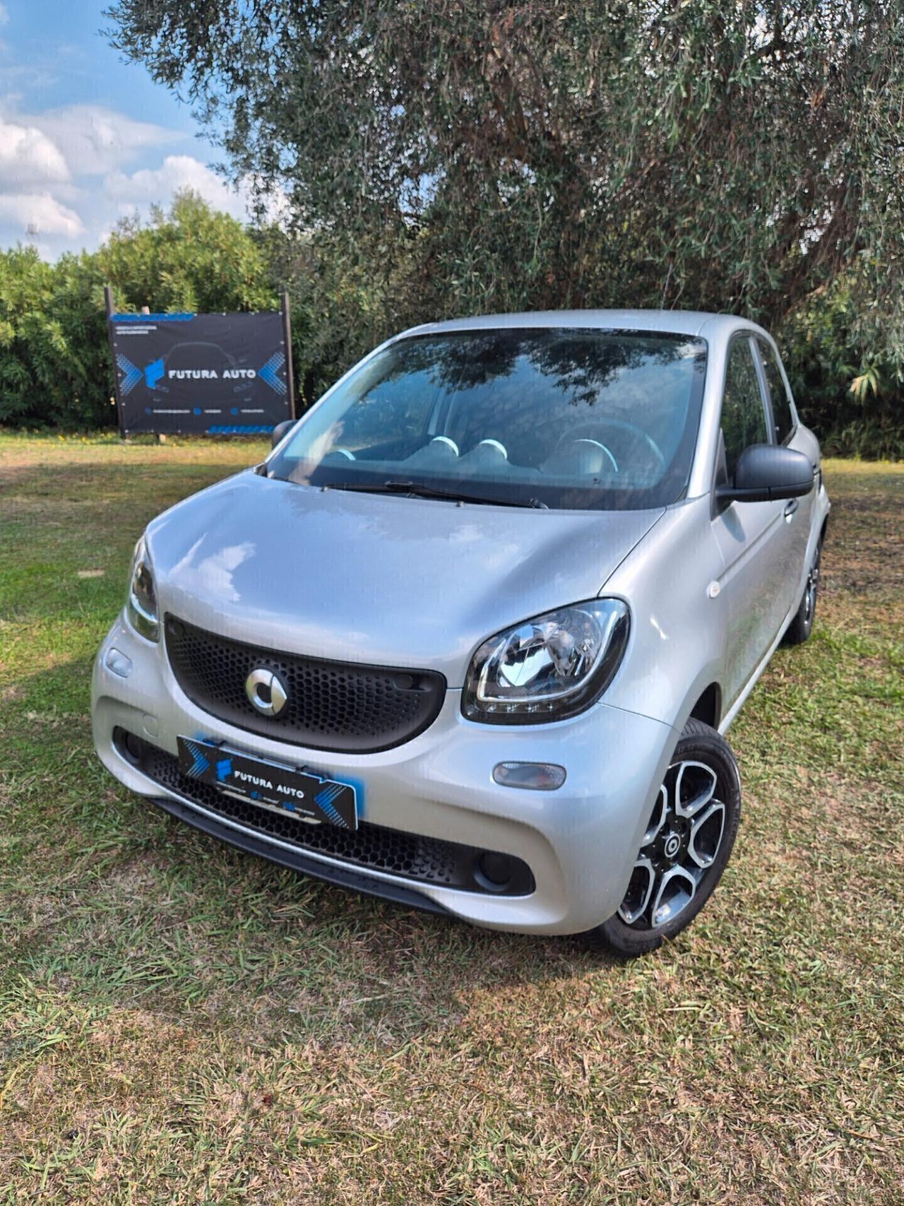 Smart ForFour 70 1.0 Youngster.