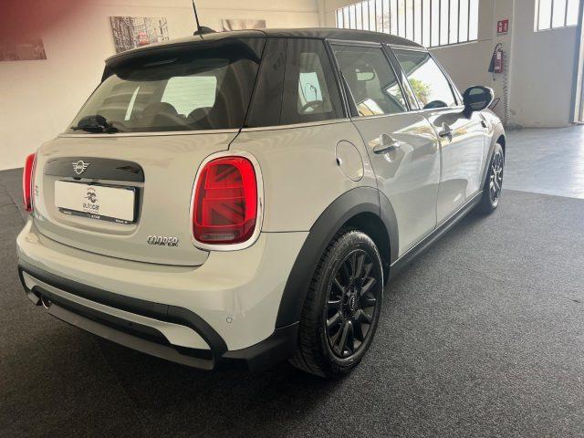 MINI Cooper 1.5 Cooper Business 5 porte
