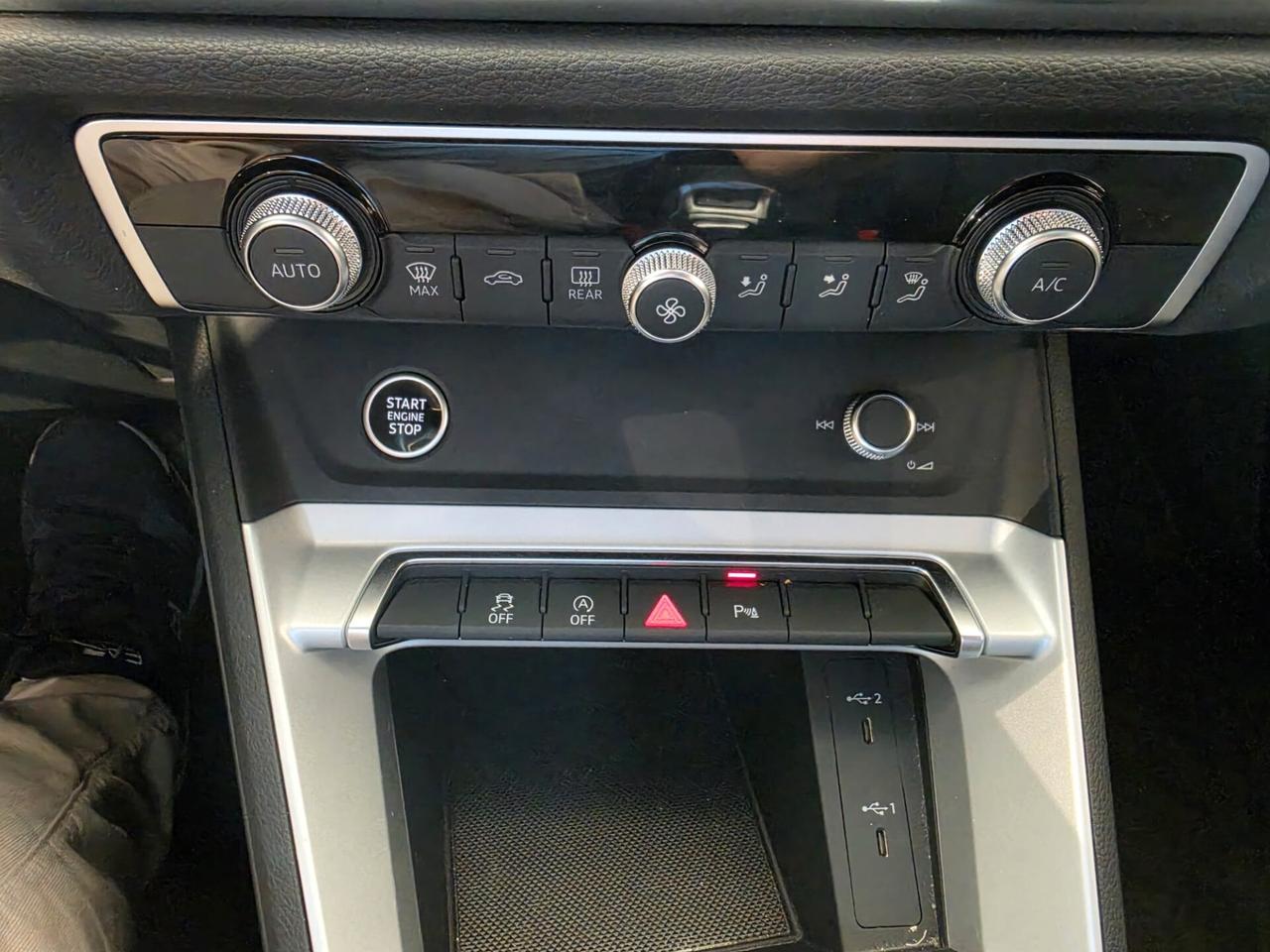 Audi Q3 35 TDI S tronic Business Advanced